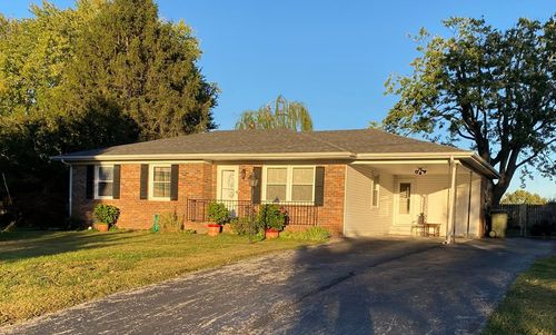 3818 Nassau Cir, Hopkinsville, KY, 42240-5364 | Card Image