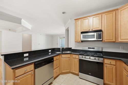 409-33 Cooper Ave, Long Branch, NJ, 07740-7475 | Card Image