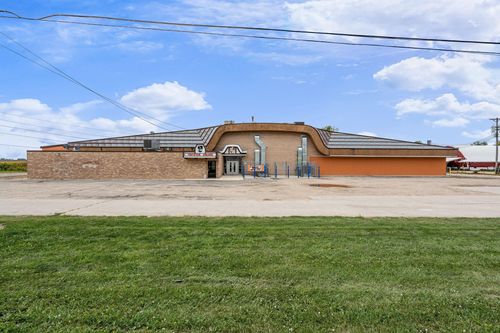 1600 10th Dr Se, Austin, MN, 55912-4291 | Card Image