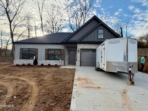 321 Ty S Pl, Kingsport, TN, 37663-2510 | Card Image