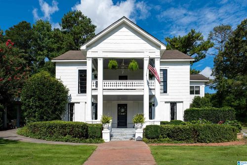 129 1st Ave W, Helena, AL, 35080-3214 | Card Image