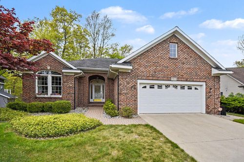3815 Ravinewood Circle Se, Grand Rapids, MI, 49508 | Card Image