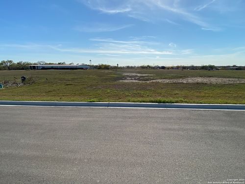 124 Troubadour Ln, Poteet, TX, 78065-4862 | Card Image
