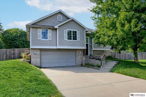 13404 S 37th Cir, Bellevue, NE, 68123-6200 | Card Image