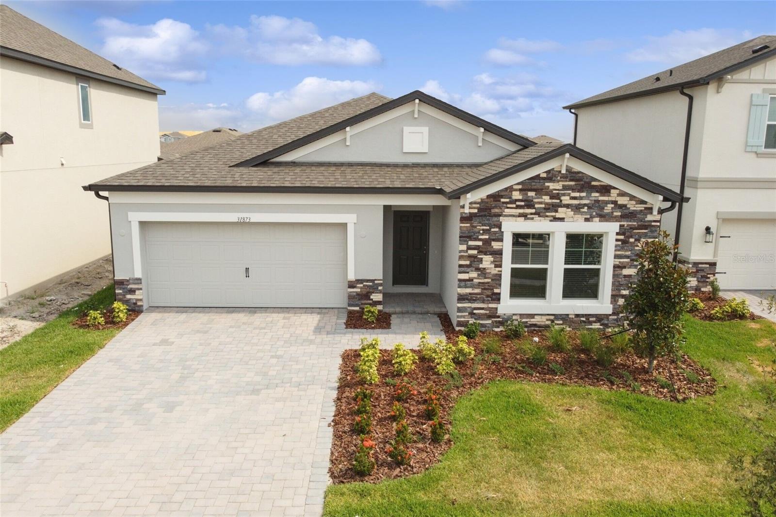 Sapna Chime Dr, Wesley Chapel, FL 33545