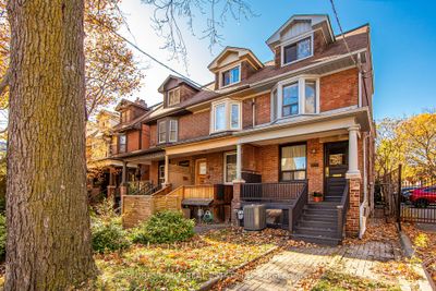 660 Markham St, Home with 4 bedrooms, 2 bathrooms and 2 parking in Toronto ON | Image 1