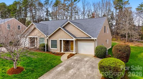 154 39th Avenue Ct Nw, Hickory, NC, 28601-9064 | Card Image