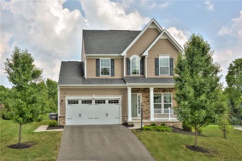1032 Blackhawk Dr, Valencia, PA, 16059-3146 | Card Image