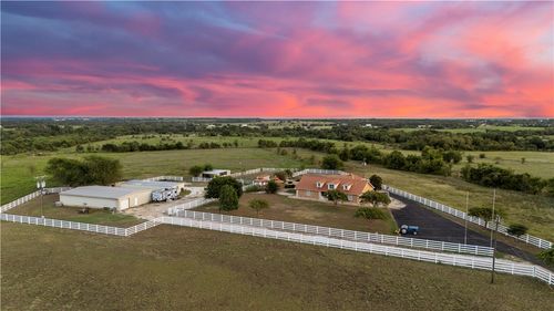 1064 Warren Rd, Lorena, TX, 76655-3225 | Card Image