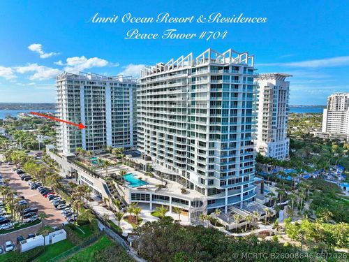 704-3100 N Ocean Dr, Riviera Beach, FL, 33404-3214 | Card Image