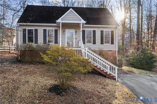 6903 Whistlers Cove Dr, Midlothian, VA, 23112-6148 | Card Image