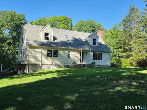 566 Benson Rd, Middlebury, CT, 06762-3225 | Card Image