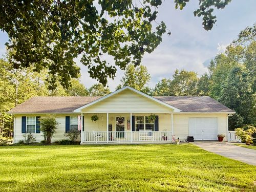 80 White Oak Dr, Whitley City, KY, 42653-6079 | Card Image