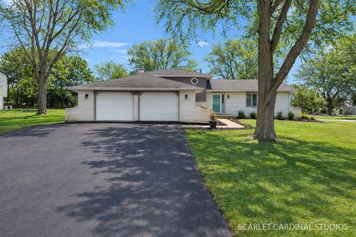 12805 S Elaine Dr, Plainfield, IL, 60585-9765 | Card Image