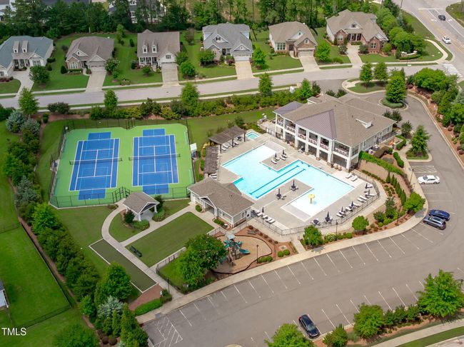 Resort-like Amenities | Image 48