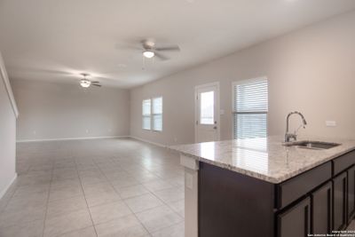 10536 Penelope Way, House other with 3 bedrooms, 2 bathrooms and null parking in Converse TX | Image 3