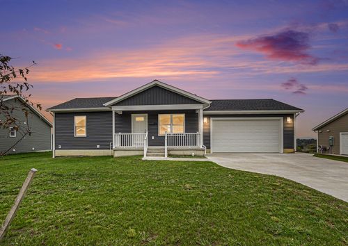 255 Stonecrest Dr, Shelby, MI, 49455-9234 | Card Image