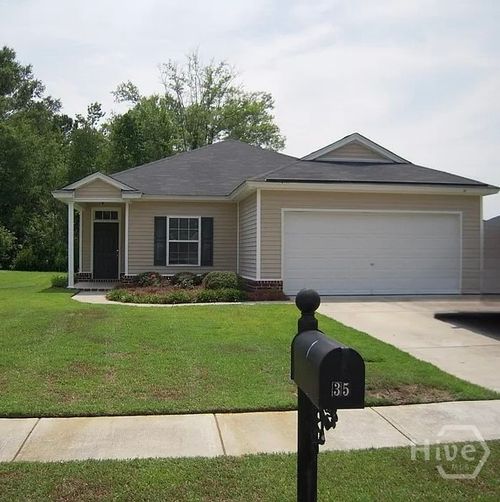 35 Ross Way, Richmond Hill, GA, 31324-5922 | Card Image