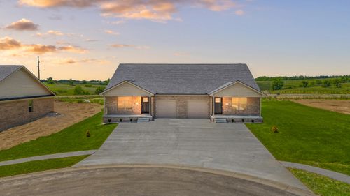 5011 Melana Way, Richmond, KY, 40475-7035 | Card Image