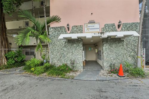 apt-21-4011 N Meridian Ave, Miami Beach, FL, 33140-3312 | Card Image