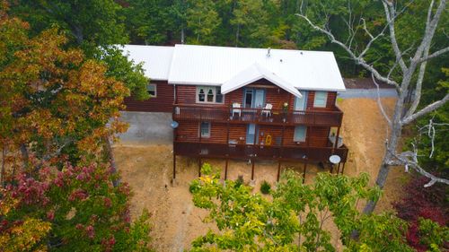 1334 Rocky Flats Rd, Cosby, TN, 37722-3813 | Card Image