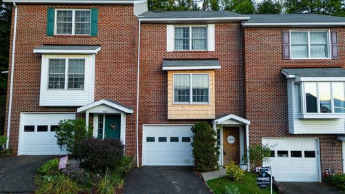 101 Stilwell Dr, Morgantown, WV, 26505-4888 | Card Image