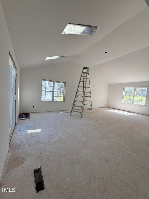 1828 Spruce St, Fayetteville, NC, 28303-4132 | Card Image