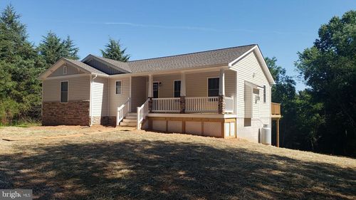 230 S Bluewater Blvd, Mineral, VA, 23117-4933 | Card Image