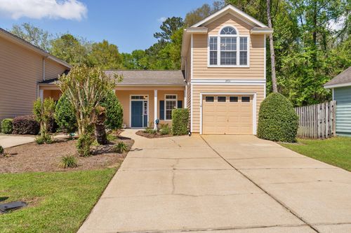 2711 Laurelwood Ln, Tallahassee, FL, 32308-4285 | Card Image