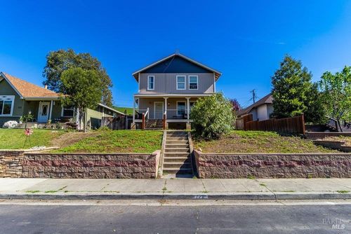128 Norman Ave, Concord, CA, 94520-1105 | Card Image
