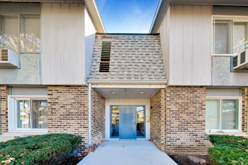 102-904 E Old Willow Rd, Prospect Heights, IL, 60070-2406 | Card Image