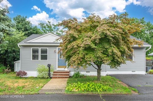 1 Luppatatong Ave, Keyport, NJ, 07735-1017 | Card Image