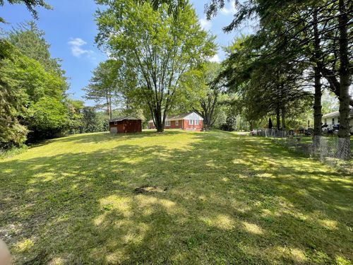 2 Deerwood Ln N, Plymouth, MN, 55441-6019 | Card Image