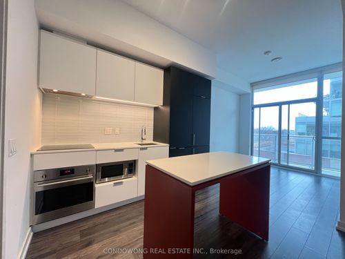 401-33 Helendale Ave, Toronto, ON, M4R0A4 | Card Image