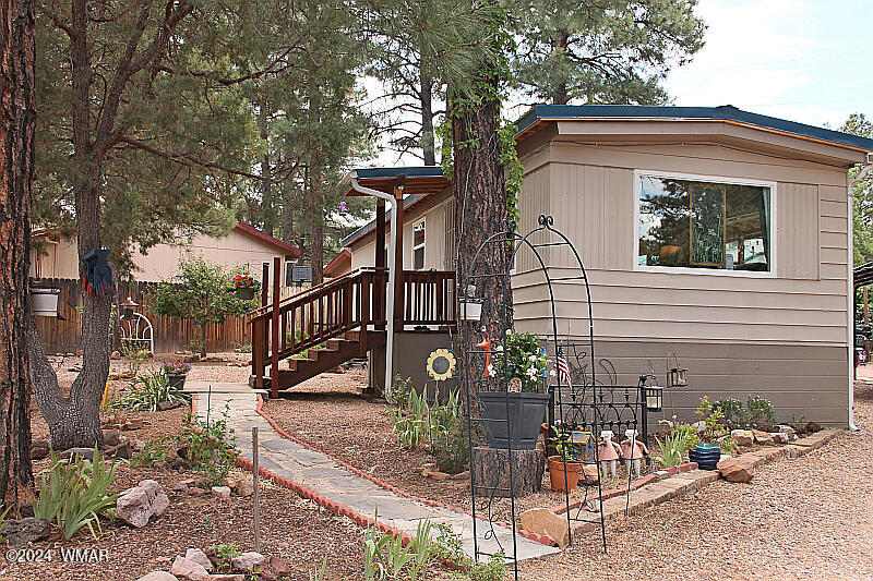 Adams , Show Low, AZ 85901