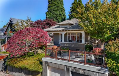 6038 Sycamore Avenue Nw, House other with 4 bedrooms, 2 bathrooms and 1 parking in Seattle WA | Image 2