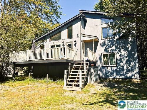 1358 Winding Way, Coolbaugh Twp, PA, 18466-3722 | Card Image