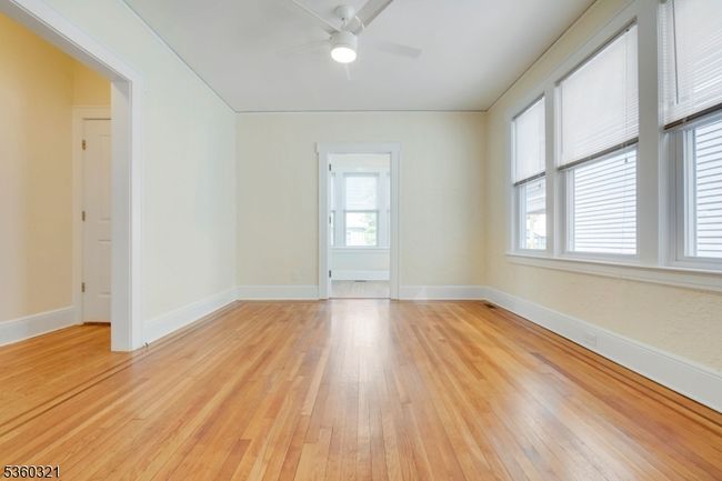 27 Field Rd, Home with 5 bedrooms, 2 bathrooms and null parking in Maplewood NJ | Image 9
