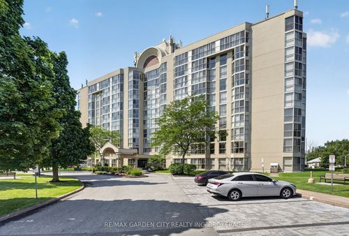 704-162 Martindale Rd, Saint Catharines, ON, L2S3S4 | Card Image