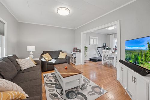 5713 Olney St, Duluth, MN, 55807-1252 | Card Image