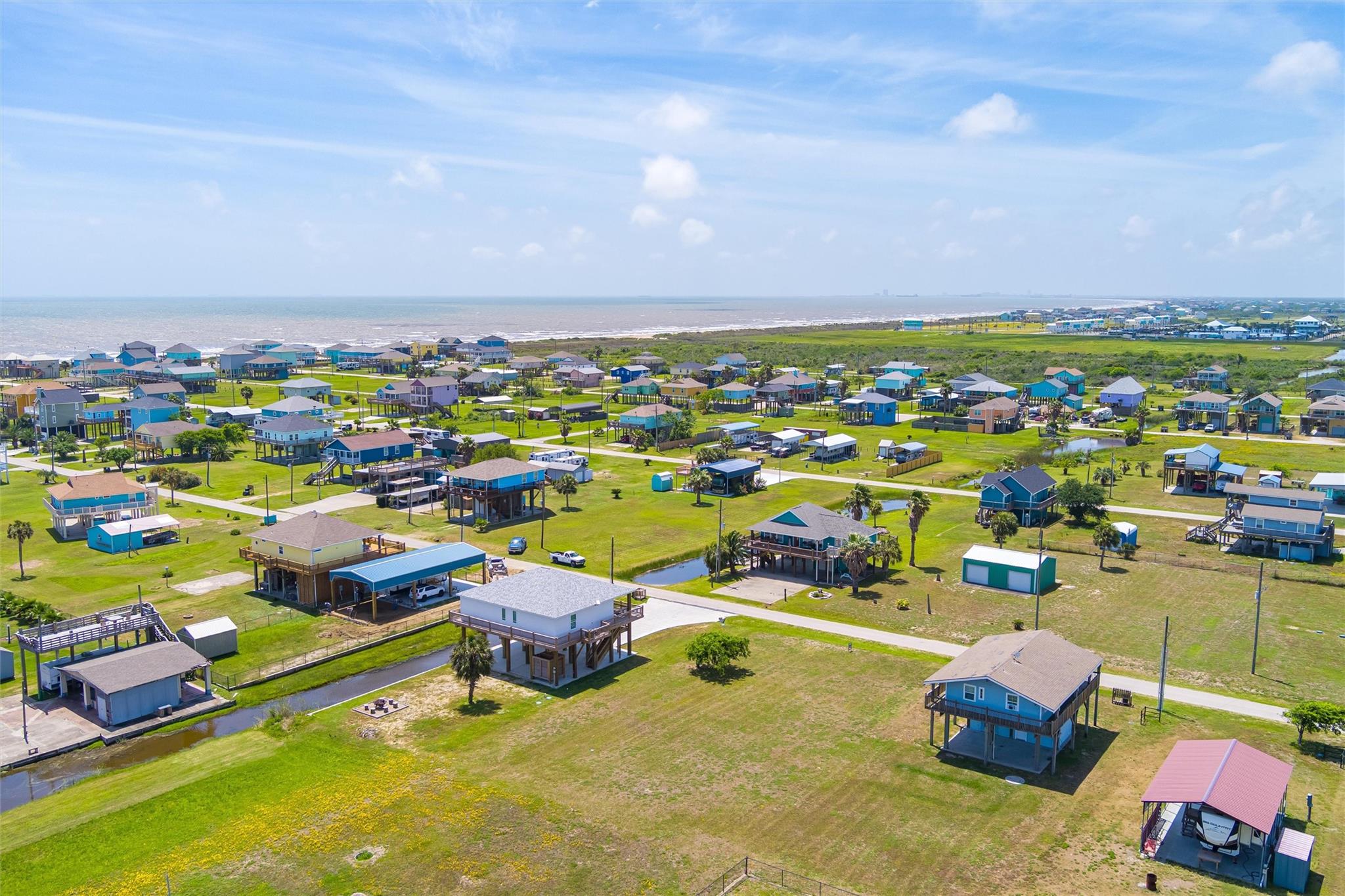 Land in Crystal Beach 3
