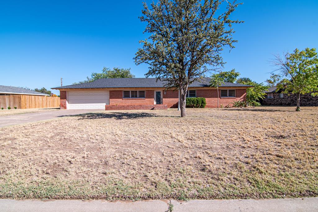 Stanolind Ave, Midland, TX 79705