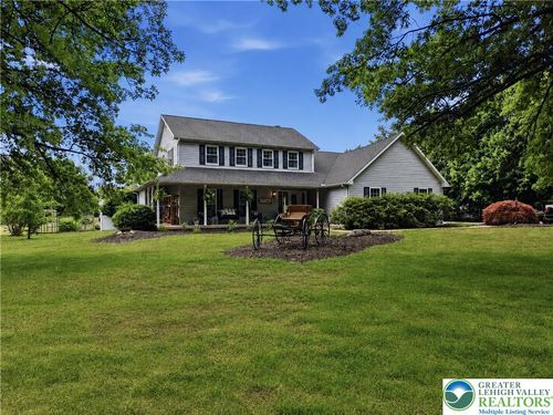 890 Lahr Rd, Nazareth, PA, 18064-9545 | Card Image