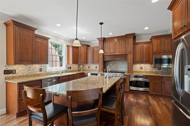 202 Emerson Pines Dr, House other with 5 bedrooms, 5 bathrooms and 4 parking in Cranberry Township PA | Image 9