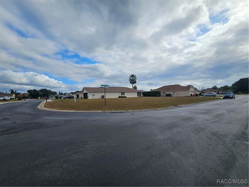 3756 E Kiwi Cove Court, Hernando, FL, 34442 | Card Image