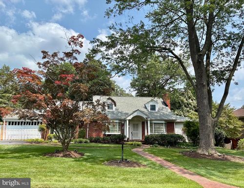 6444 Eppard St, FALLS CHURCH, VA, 22042-3123 | Card Image