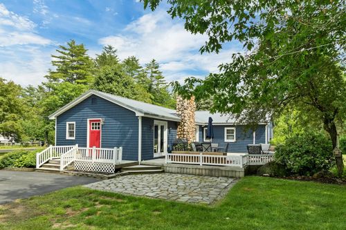 92 White Oak Rd, Gilmanton Iw, NH, 03837-5315 | Card Image