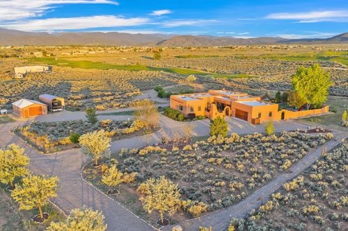 26 Copper Moon Road, Taos, NM, 87571 | Card Image
