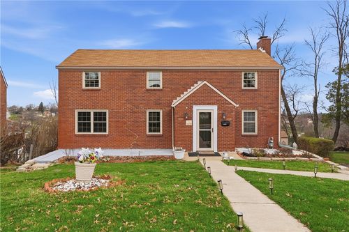 5240 Orchard Hill Dr, Pittsburgh, PA, 15236-1732 | Card Image