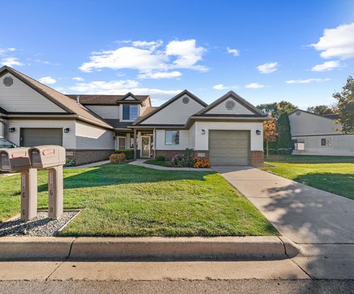 1176 Wright Ln, Milan, MI, 48160-1464 | Card Image